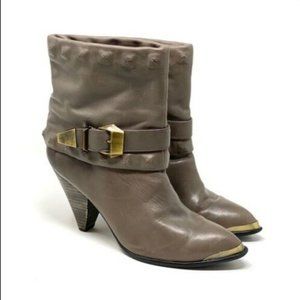 B. Makowsky BFLIZA Gray Leather Boots Sz 9M